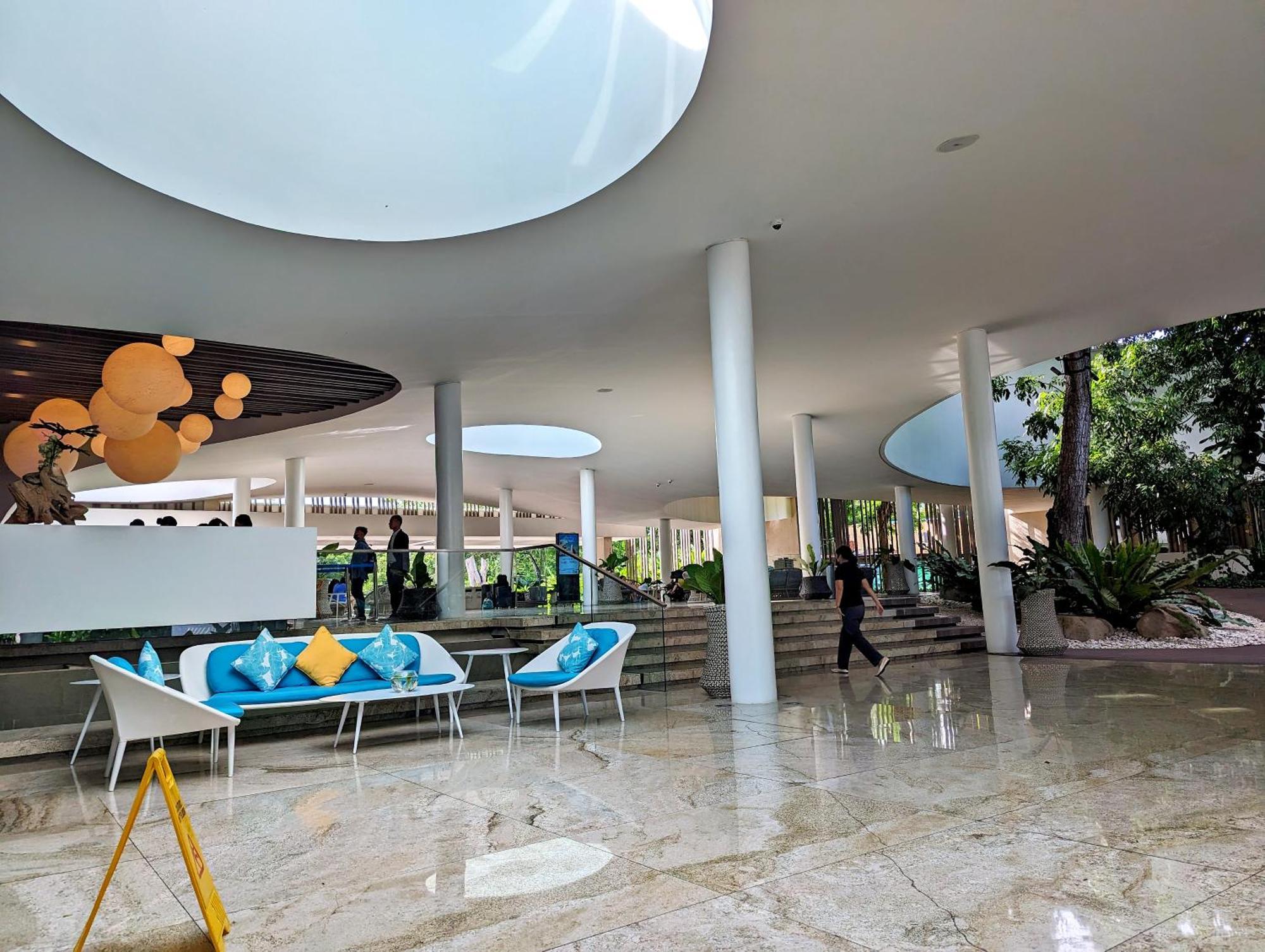Dominiks Stylish Resort Gem Ocean View Pool Queen Bed At Tambuli 8 Floor Fast Wifi Lapu-Lapu City Exterior photo